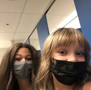 Meet your Posher, Amelia